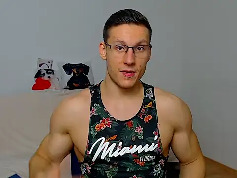 ZeinMiracles online show from September 2025 06:35:02 PM