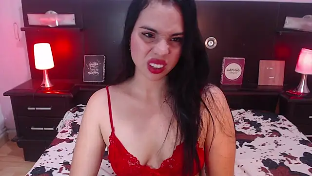 alyssabunnyy online show from October 2025 12:00:01 AM