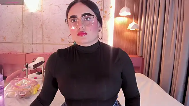 sofiiacarson online show from July 2026 06:21:01 PM