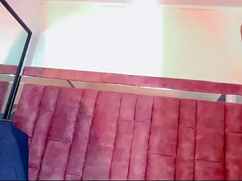 AnntonellaHott online show from December 2025 08:05:02 PM