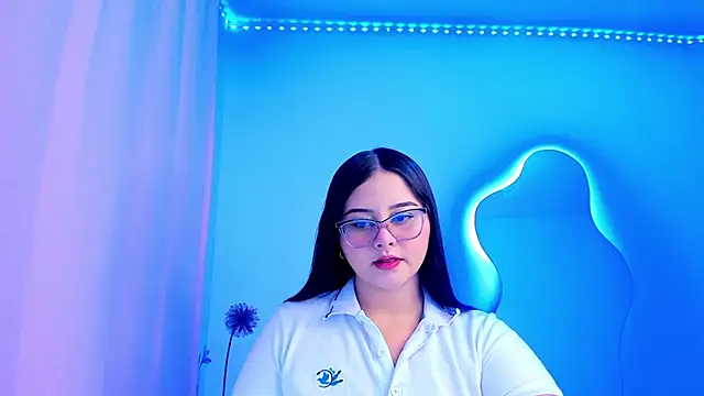 val ferrer online show from October 2025 12:53:02 AM