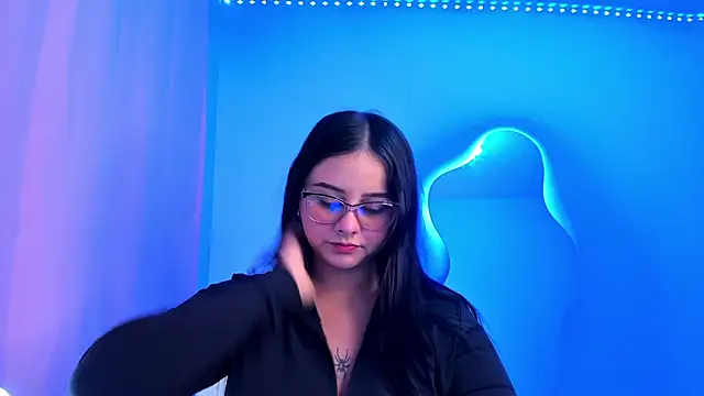 val ferrer online show from October 2025 11:13:02 PM