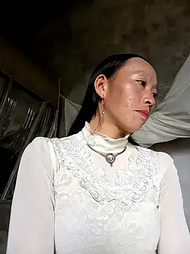 tcm-cute online show from October 2025 05:05:02 AM