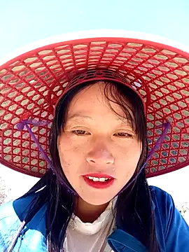 tcm-cute online show from December 2025 05:03:01 AM