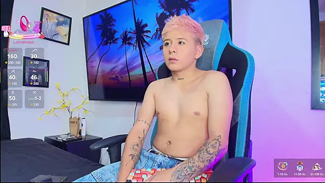 Michael Lopez 1 online show from March 2026 07:42:01 PM