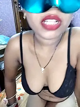 SEXY HOTBHABHI online show from September 2025 09:22:01 AM