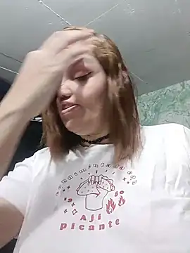 MayaLuna1 online show from October 2025 06:39:01 PM