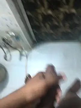 Leon hot33 online show from March 2026 10:48:02 AM