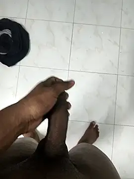 Leon hot33 online show from April 2026 10:57:02 AM