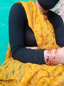 Snapshot of Payal950 chatting on September 2025 06:48:02 AM Payal950 online show from September 2025 06:48:02 AM