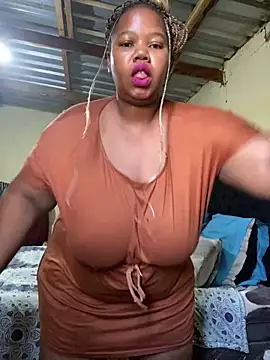 Curvycandy95 online show from May 2026 06:22:02 AM
