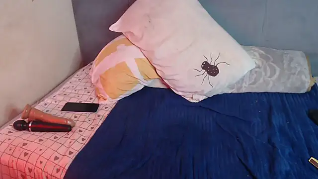 Snapshot of Tyllorsavage chatting on November 2025 04:47:01 AM Tyllorsavage online show from November 2025 04:47:01 AM