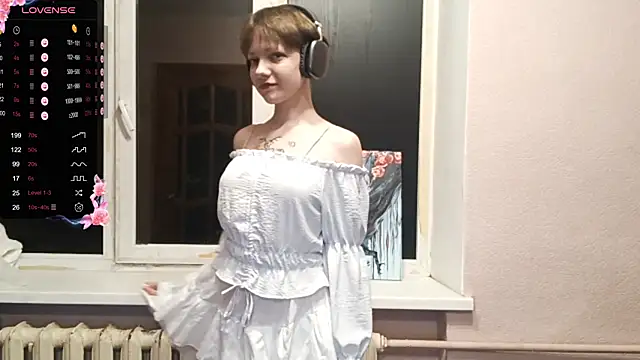 ChaeTrier online show from October 2025 04:03:02 PM