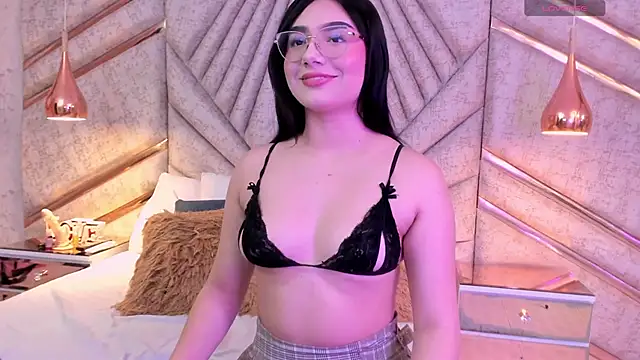 EvaKouper online show from September 2025 11:04:02 AM