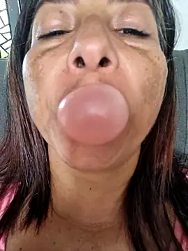 maleja23 online show from October 2025 02:34:01 PM