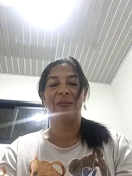 maleja23 online show from October 2025 01:41:02 PM