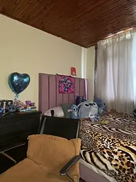 CoraVibes online show from February 2026 12:17:02 PM