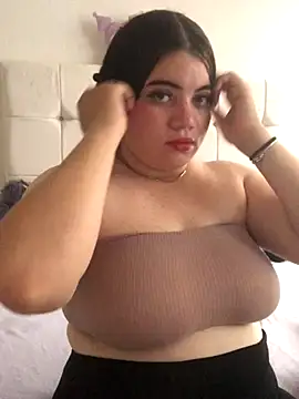 Kuromy x online show from September 2025 06:55:02 PM