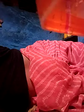 Radha8080 online show from September 2025 06:09:02 PM