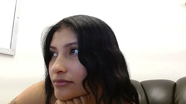 Snapshot of louis_k chatting on February 2025 02:32:01 PM louis k online show from February 2025 02:32:01 PM