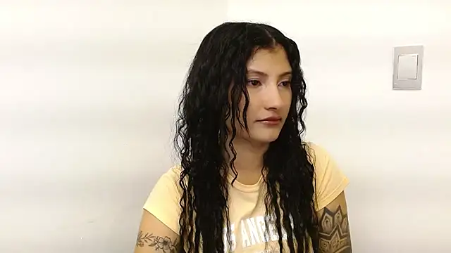 Snapshot of louis_k chatting on March 2025 11:29:02 AM louis k online show from March 2025 11:29:02 AM