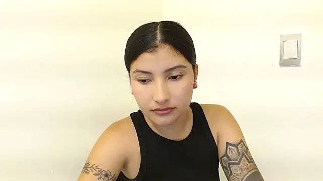 Snapshot of louis_k chatting on March 2025 11:11:02 AM louis k online show from March 2025 11:11:02 AM