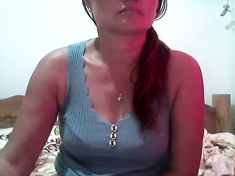 Snapshot of nathalie0045 chatting on September 2025 05:01:02 AM nathalie0045 online show from September 2025 05:01:02 AM