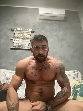 GmGit online show from October 2025 03:27:01 AM