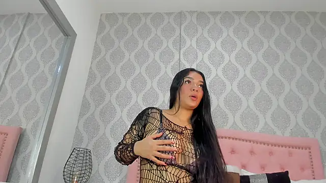 Snapshot of Zahara__18 chatting on September 2025 03:32:02 AM Zahara 18 online show from September 2025 03:32:02 AM