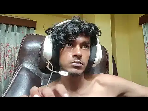 Snapshot of thecatfish chatting on September 2025 07:07:02 PM thecatfish online show from September 2025 07:07:02 PM