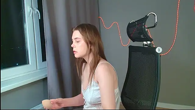 LeksaLove online show from February 2026 08:29:01 PM