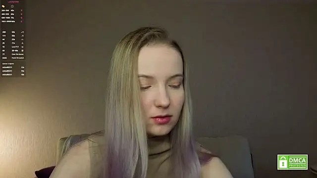 HongTomczak online show from April 2026 07:39:01 AM