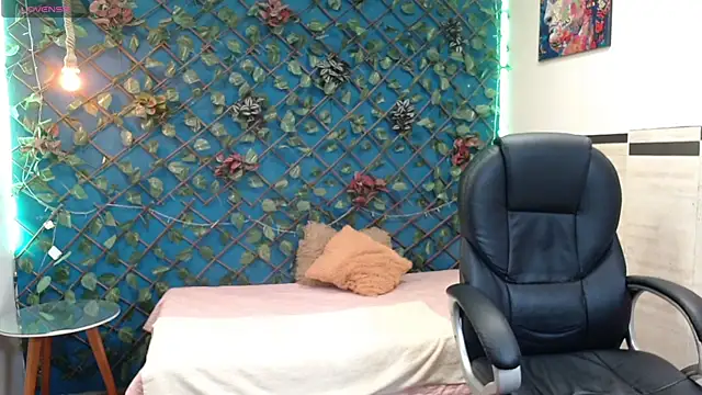 whitebull2606 online show from October 2025 12:06:02 PM