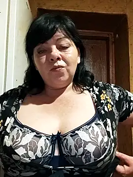 Snapshot of Tsukerochka chatting on October 2025 04:26:02 PM Tsukerochka online show from October 2025 04:26:02 PM