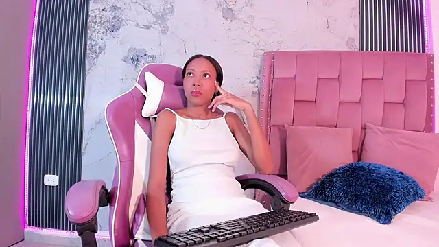 Mia Duarte1 online show from November 2025 07:24:02 PM