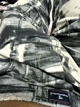 Honeyxoxx online show from April 2026 06:41:01 PM