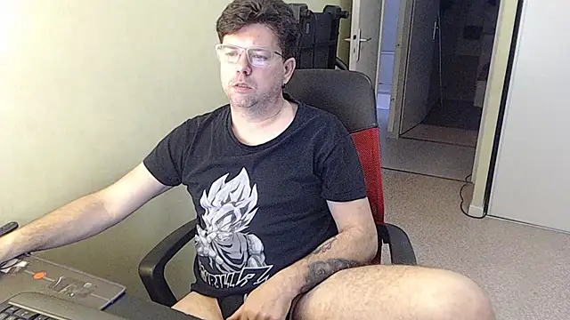 blueandwhite1 online show from February 2026 09:39:01 AM