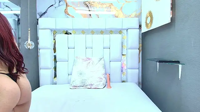Snapshot of Samantha-Colins_ chatting on September 2025 09:15:01 PM Samantha-Colins online show from September 2025 09:15:01 PM