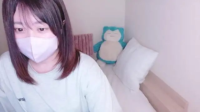 Snapshot of mi__san chatting on June 2026 12:20:01 PM mi san online show from June 2026 12:20:01 PM