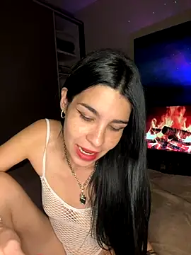 IaraStone online show from November 2025 07:29:02 AM