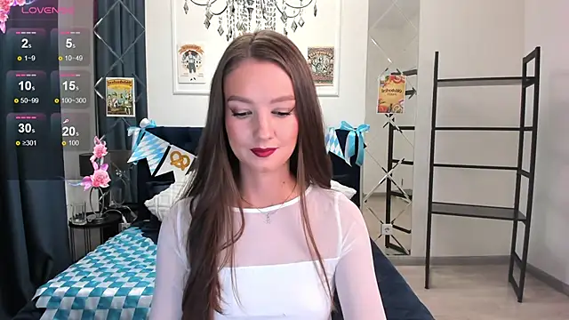 Snapshot of LoraSunnyy chatting on September 2025 08:38:02 AM LoraSunnyy online show from September 2025 08:38:02 AM