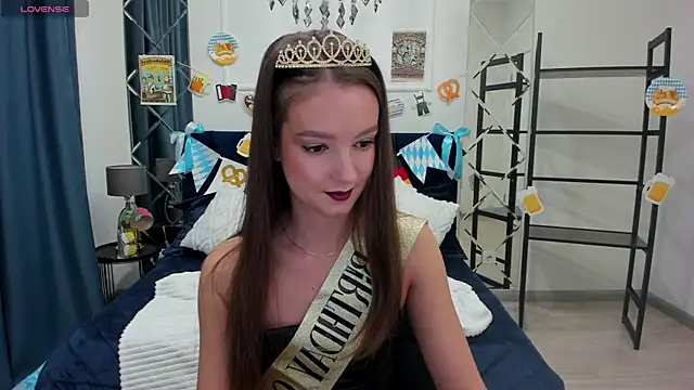 Snapshot of LoraSunnyy chatting on September 2025 08:41:02 AM LoraSunnyy online show from September 2025 08:41:02 AM