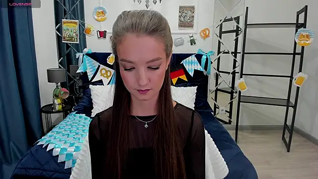 Snapshot of LoraSunnyy chatting on October 2025 08:31:02 AM LoraSunnyy online show from October 2025 08:31:02 AM