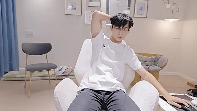 STxuguanhan online show from September 2025 10:05:01 AM