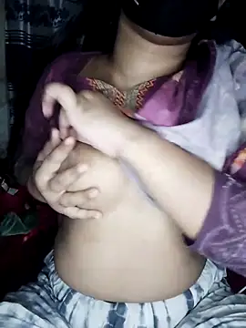 Snapshot of mou002@xh chatting on September 2025 11:30:02 PM mou002xh online show from September 2025 11:30:02 PM