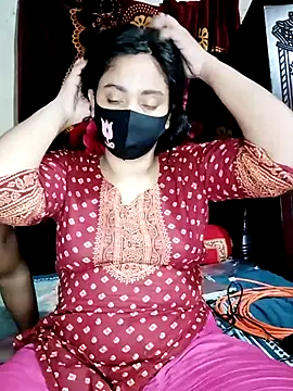 Snapshot of mou002@xh chatting on October 2025 05:11:02 PM mou002xh online show from October 2025 05:11:02 PM