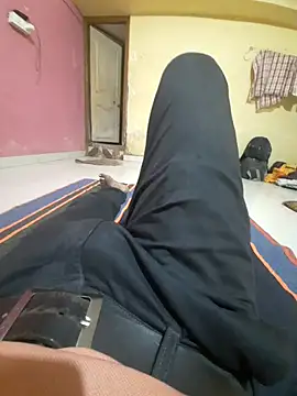 choot paglu online show from October 2025 07:07:02 AM