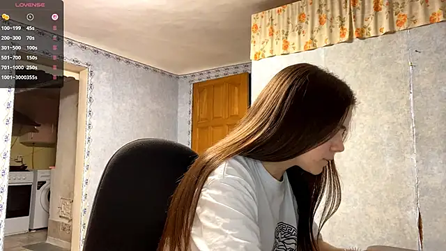 Snapshot of Lia_rise chatting on October 2025 02:58:02 PM Lia rise online show from October 2025 02:58:02 PM