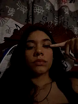 emmii cute online show from September 2025 10:02:01 PM