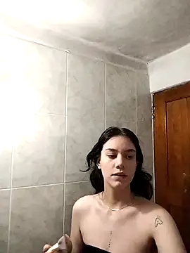 emmii cute online show from September 2025 08:02:01 PM